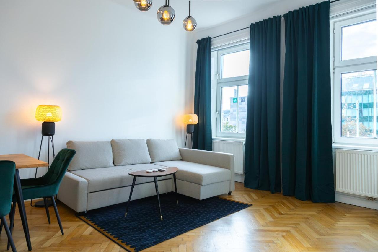 וינה Imperial City Apartment מראה חיצוני תמונה