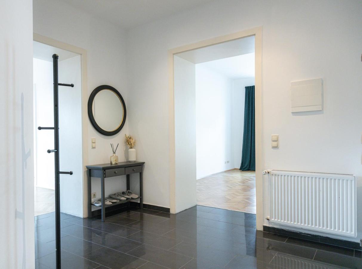 וינה Imperial City Apartment מראה חיצוני תמונה